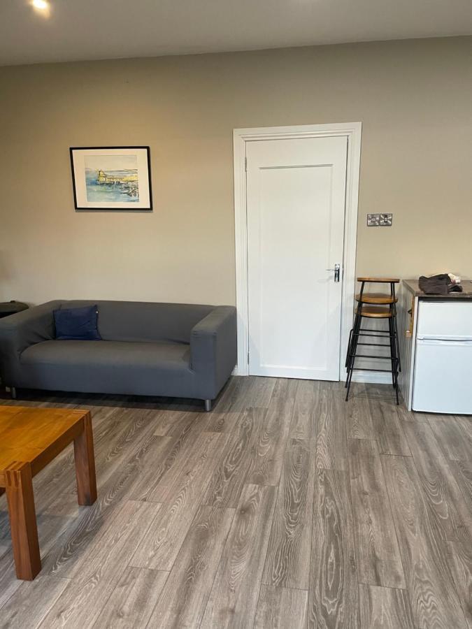Garden Chalet Oranmore Apartment Голуей Екстериор снимка